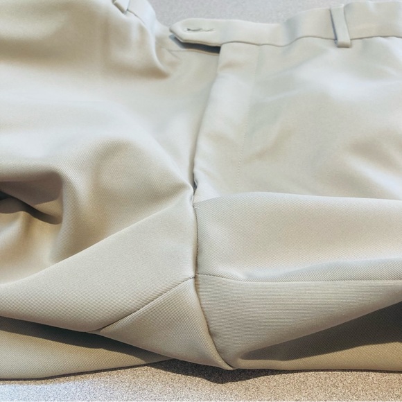 Travelsmart khaki pants - Picture 8 of 9